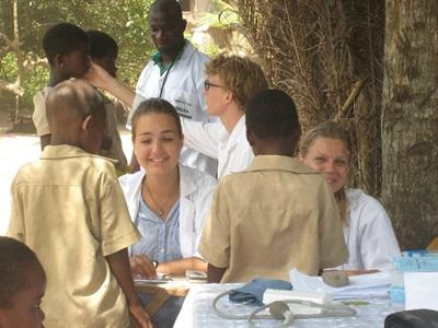 Médecine, Togo par Elisabeth Hutter Médecine, Togo par Elisabeth Hutter