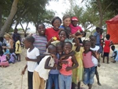 Mission humanitaire, Sénégal par Formosa Fulevo Mission humanitaire, Sénégal par Formosa Fulevo