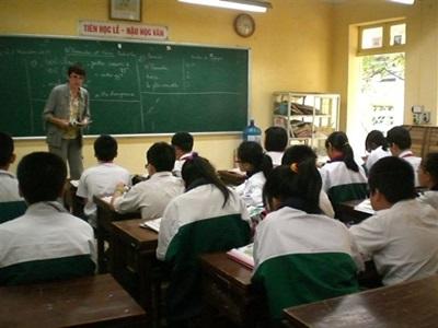 Hélène en mission enseignement au Vietnam Hélène en mission enseignement au Vietnam