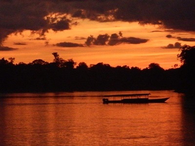Coucher de soleil au Pérou Coucher de soleil au Pérou