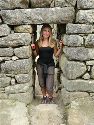 Justine, étudiante infirmière en stage au Pérou Justine, étudiante infirmière en stage au Pérou