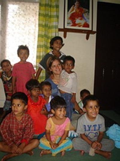 Marie Gudin, Népal. Avec les enfants