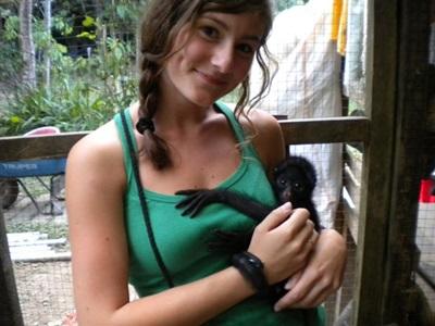 s'occuper d'animaux sauvages en forêt amazonienne s'occuper d'animaux sauvages en forêt amazonienne