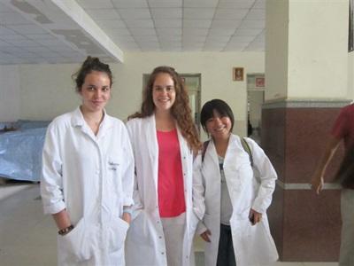 Stage d’orientation médecine, Népal par Melissa Salavrakou Stage d’orientation médecine, Népal par Melissa Salavrakou