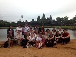 Grupo de voluntarios de Projects Abroad Voluntarios de Projects Abroad en Camboya