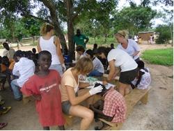 Medisch project in Ghana door Elvira den Hartog