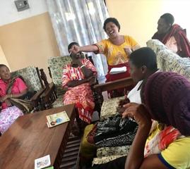Cornelia Sletbak – Menneskerettigheter og Barn & Ungdom i Tanzania Cornelia Sletbak – Menneskerettigheter og Barn & Ungdom i Tanzania
